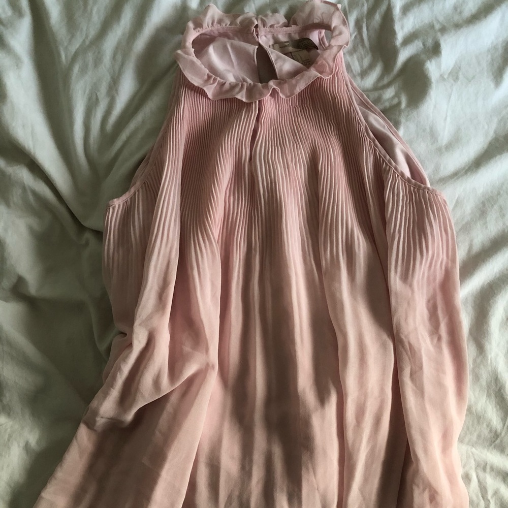 Forever 21 pink chiffon halterneck blouse pleated